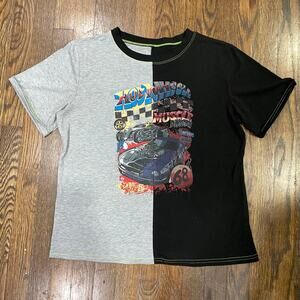 Hot Wheels Tee Size Large Half and Half Split Color Grey Black T-Shirt